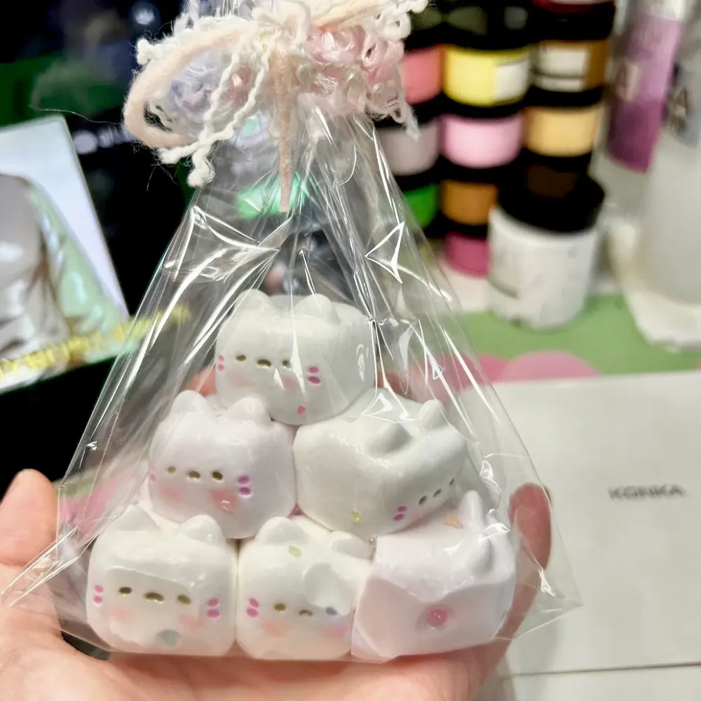 Kitty Marshmallow Bundle Squishy Stress Relief Decompression Toy — photo 4