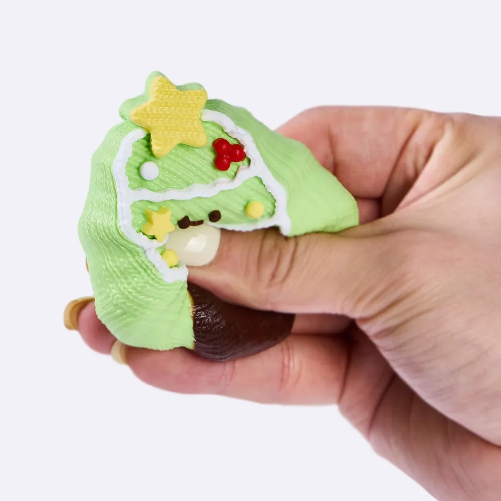 Knitted Cute Christmas Tree Taba Squishy — photo 3