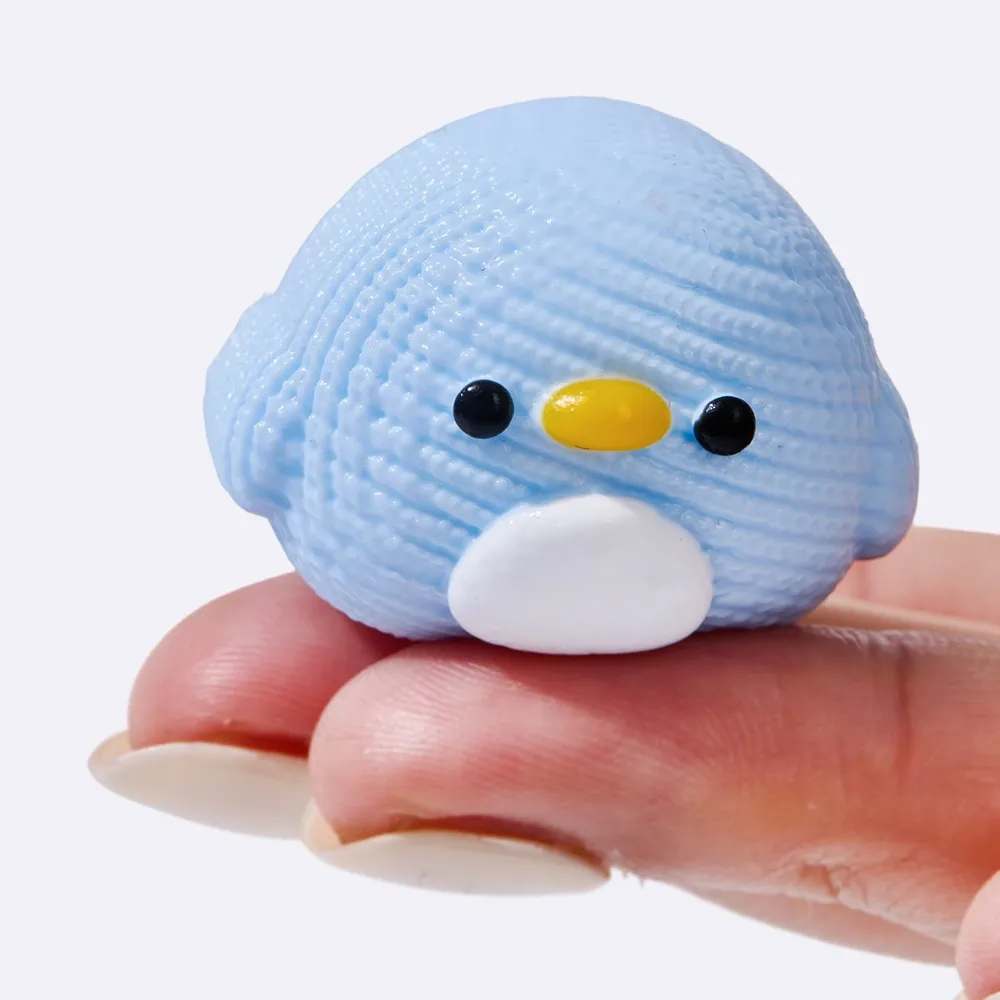 Knitted Mini Penguin — photo 3