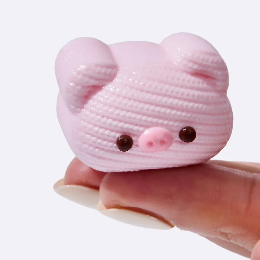 Knitted Mini Piglet — photo 3