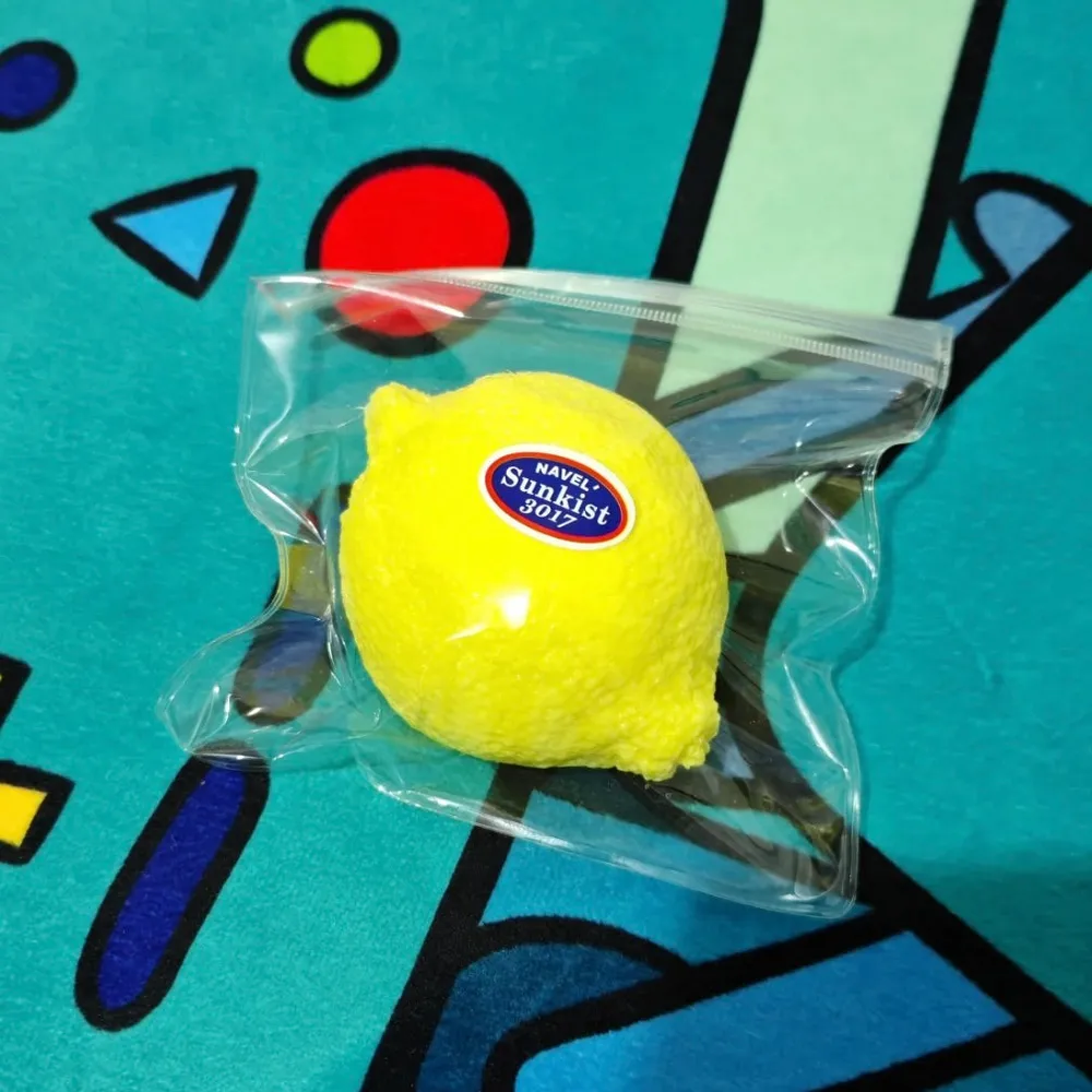 Lemon Squishy Stress Relief Decompression Toy — photo 3