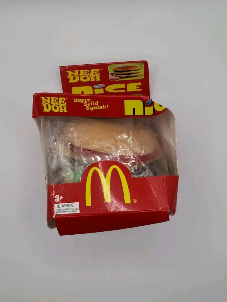 Limited Edition Burger Nice Cube — photo 3