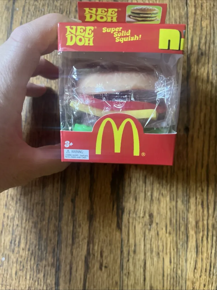 Limited Edition Burger Nice Cube — photo 4