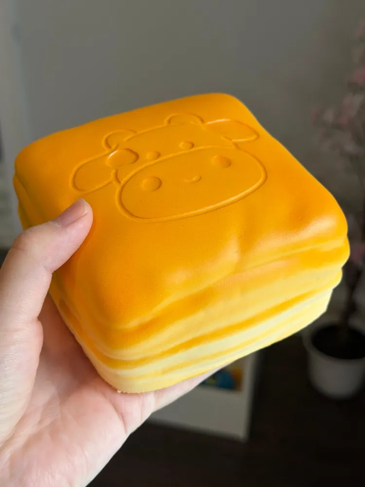 LISA Foam Squishy Toy Slow Rising Kawaii Cow