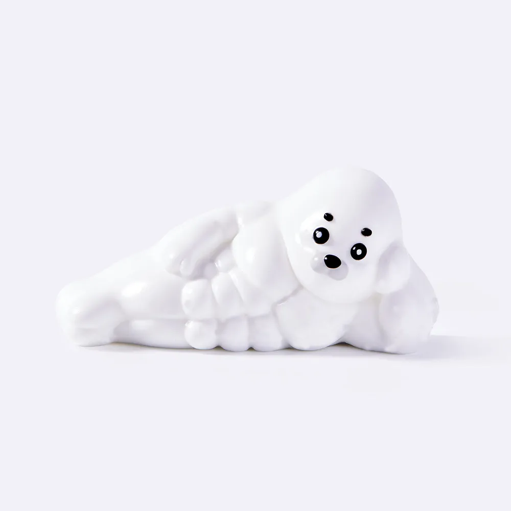 Lying Muscular Seal