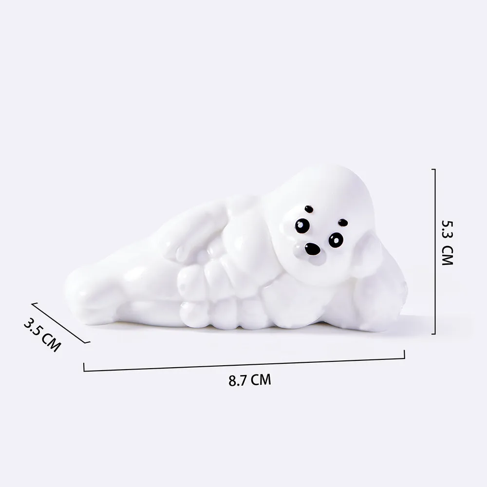 Lying Muscular Seal — photo 2