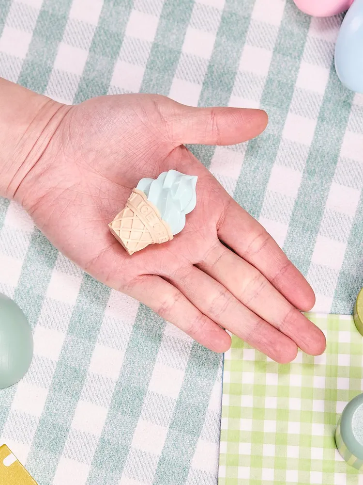 Mint Green Ice Cream Taba Squishy — photo 3