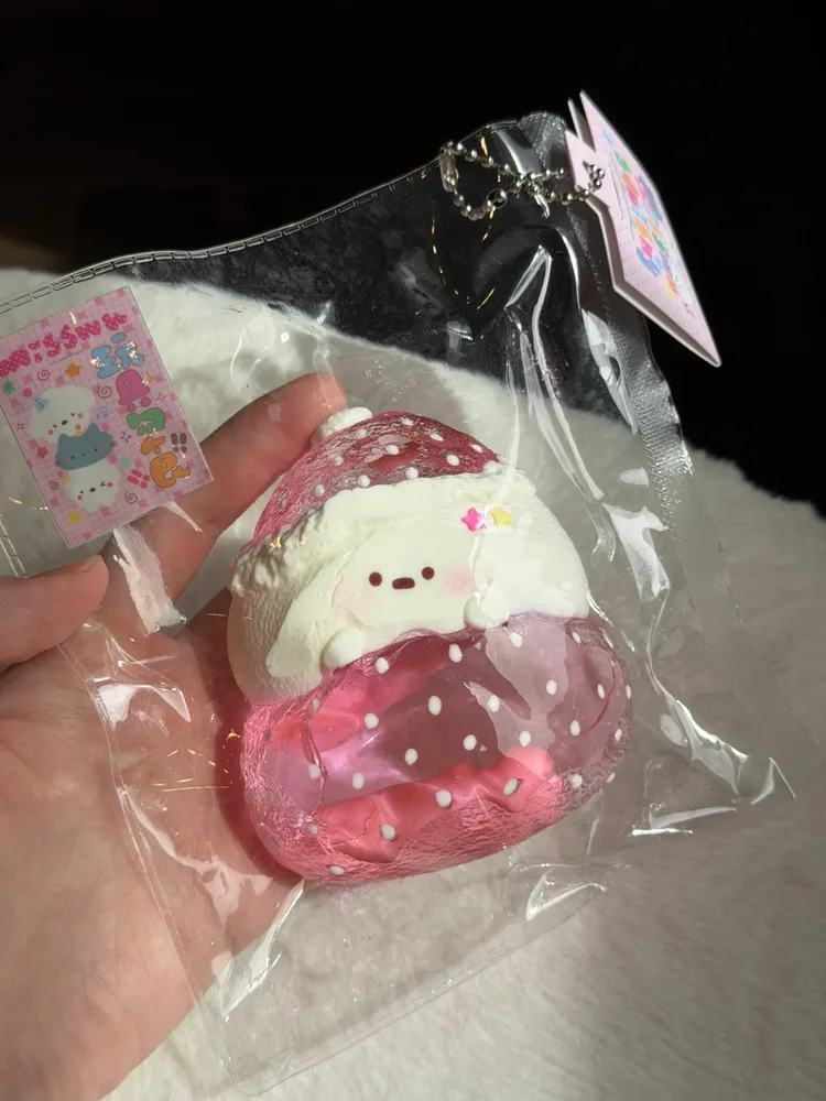 Miss Wu Studio Water Texture Taba Strawberry Cream Puff Squishy