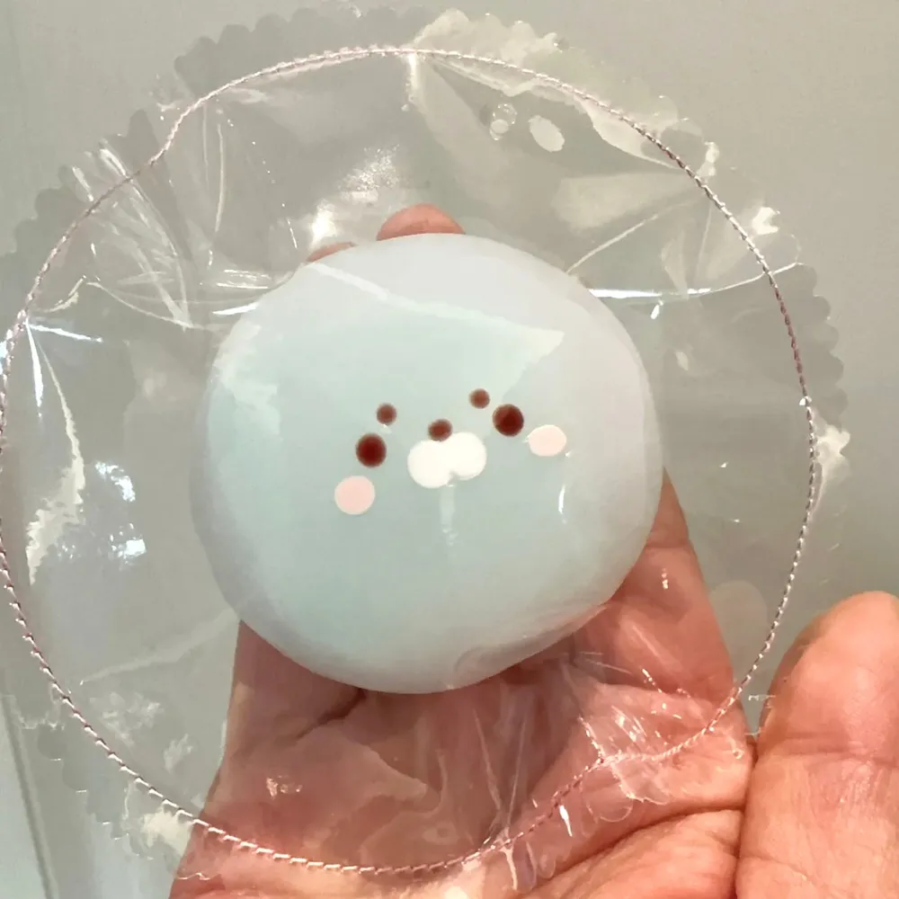 Mochi Squishy Keychain Stress Relief Decompression Toy — photo 3