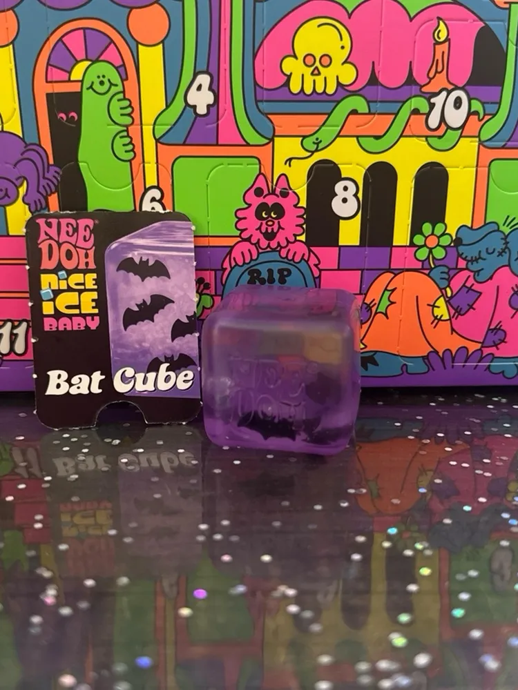 Nee-Doh Funky Frights Squish-O-Ween Bat Cube