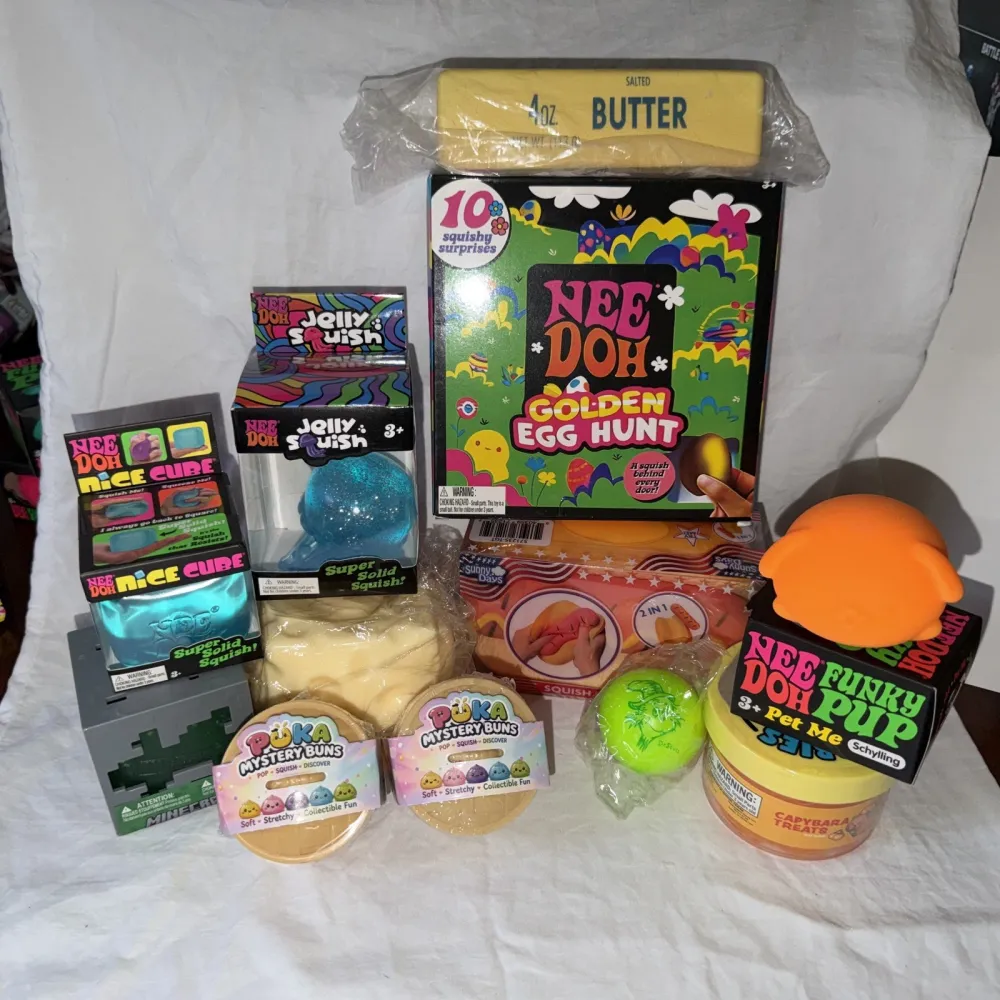 Nee Doh Funky Pup Case Lot — photo 2