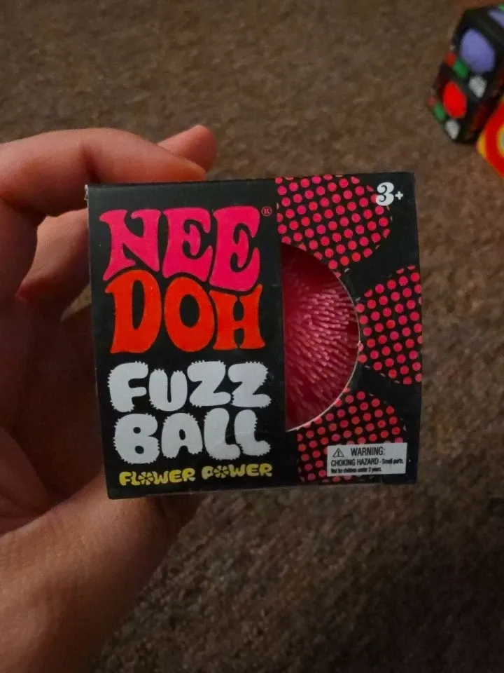 Nee-Doh Fuzz Ball Pink Flower Power