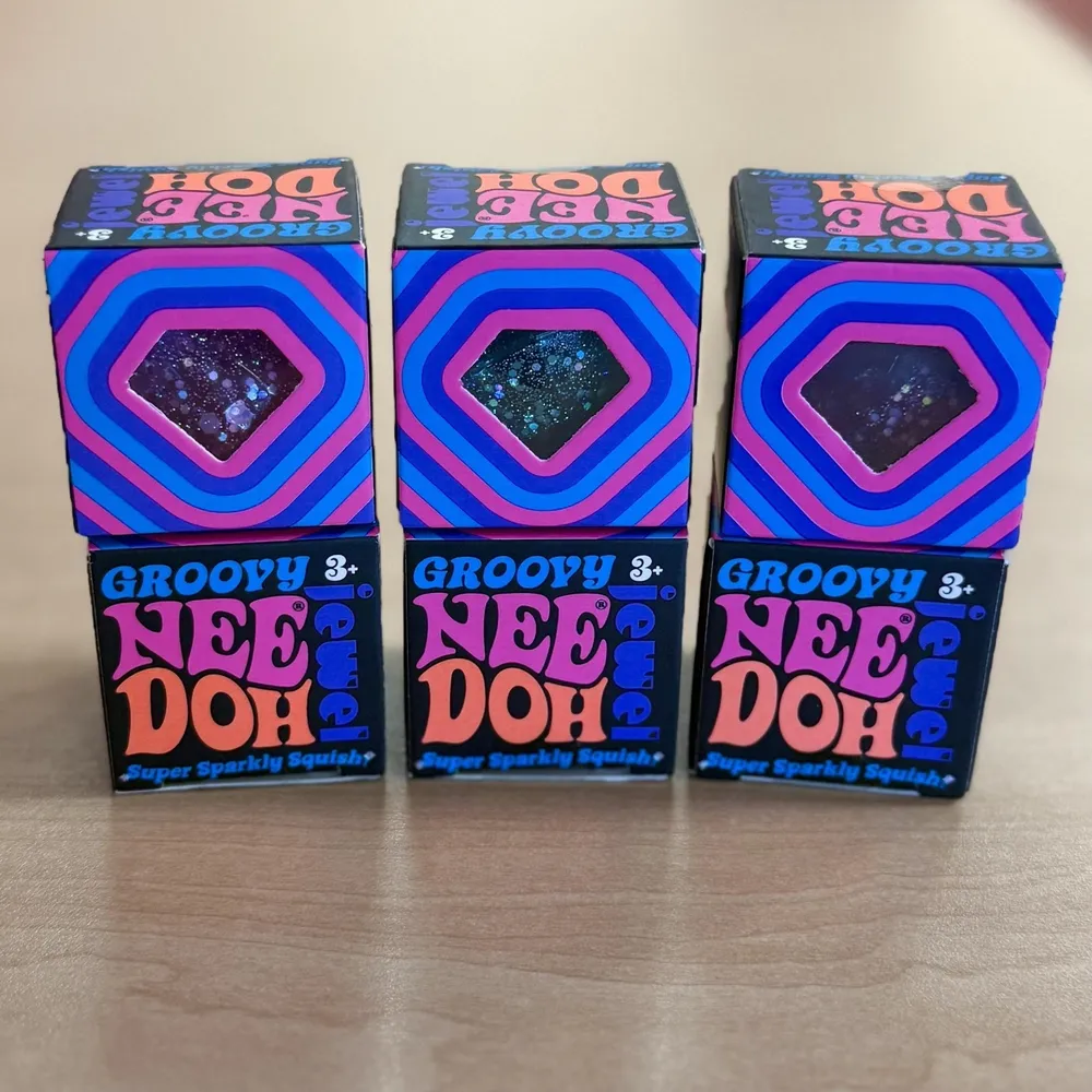 Nee-Doh Groovy Jewel Super Sparkly