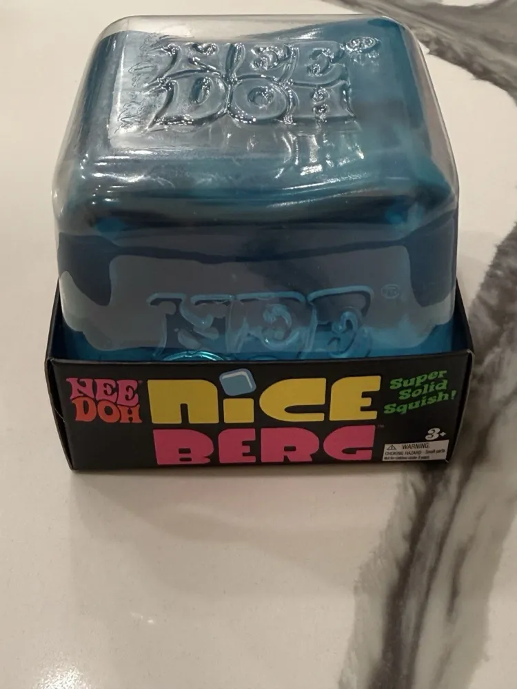 Nee-Doh Nice Berg Blue Ice Cube — photo 3