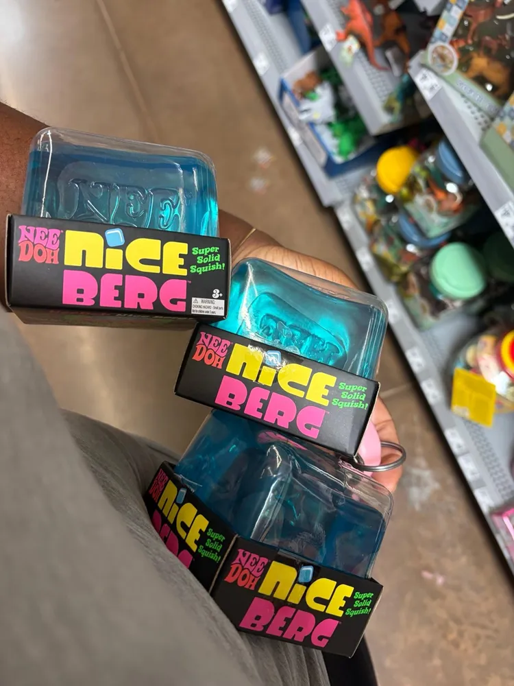 Nee-Doh Nice Berg Iceberg Cube