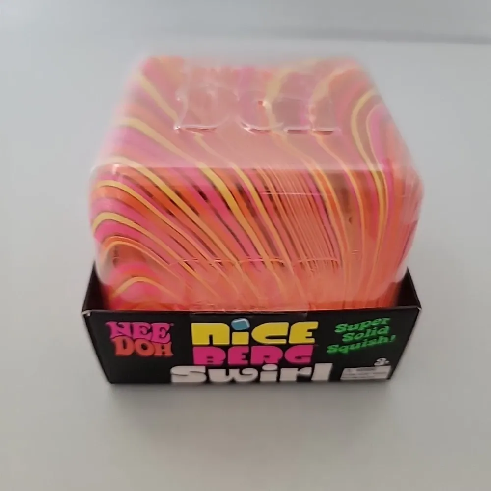 Nee-Doh Nice Berg Swirl XL Giant