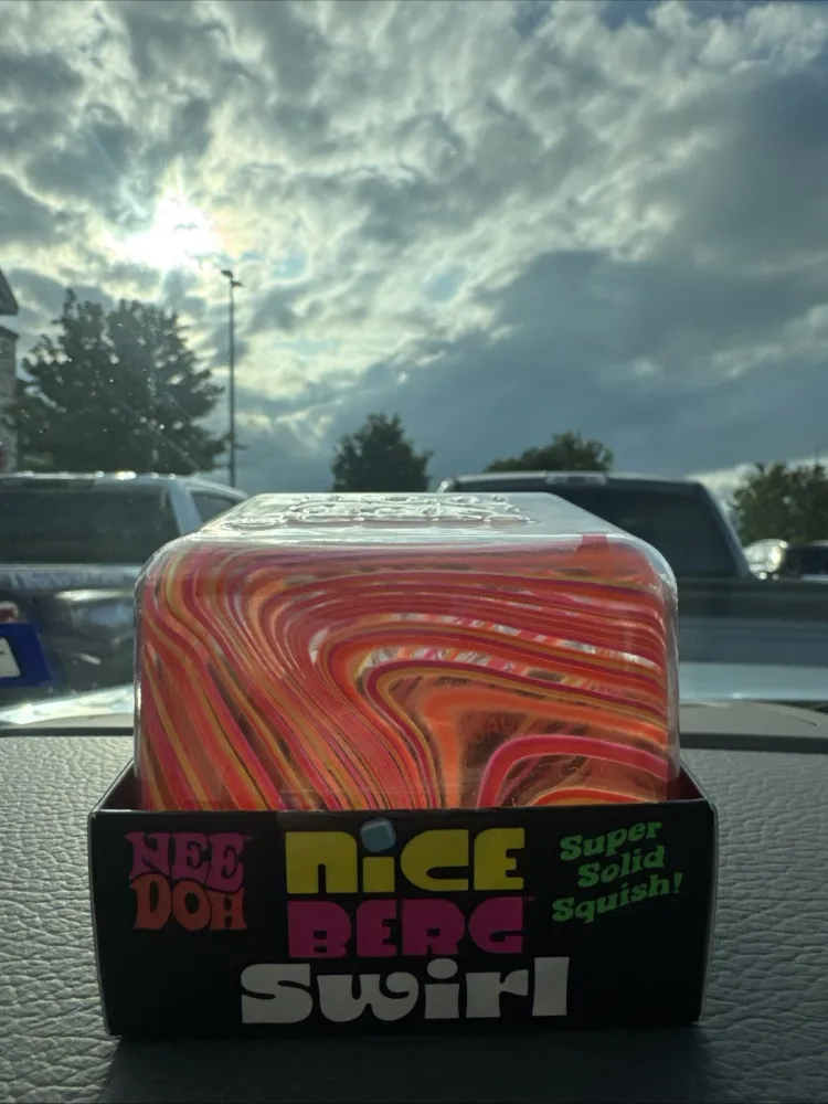 Nee-Doh Nice Berg Swirl XL - Orange Yellow