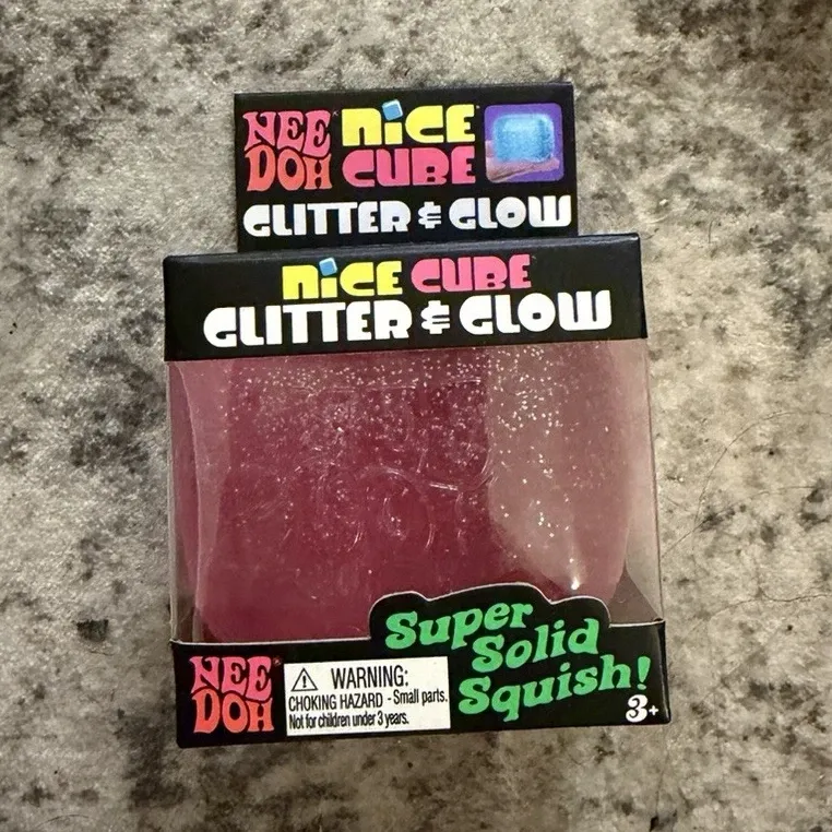 Nee-Doh Nice Cube Glow in the Dark Blue — photo 5
