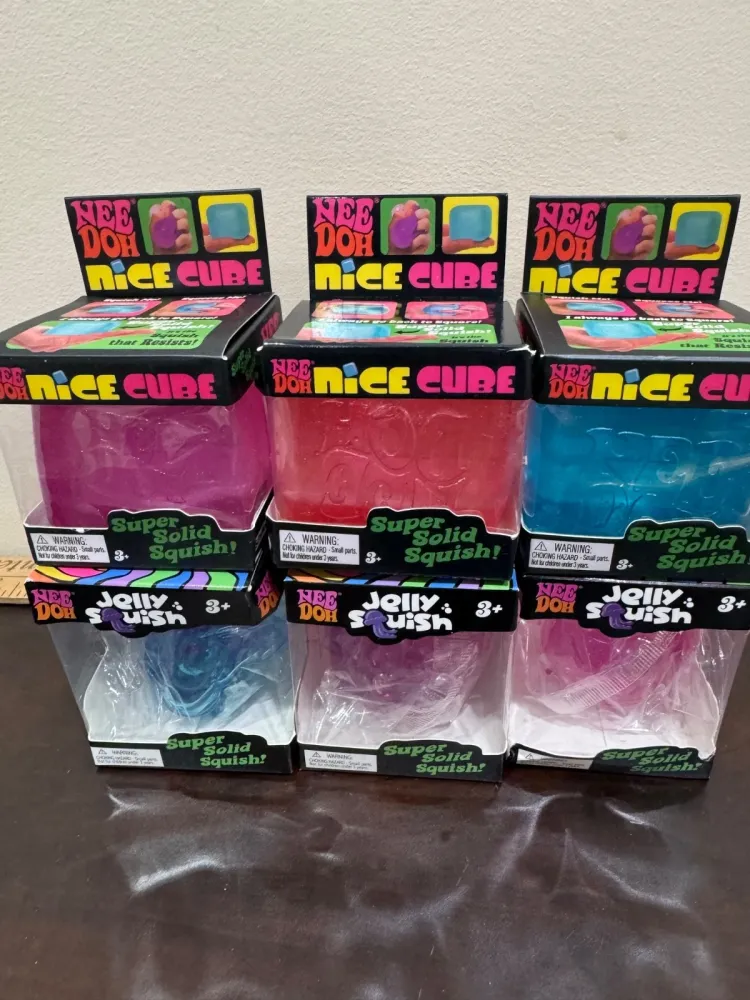 Nee-Doh Nice Cube Jellyfish