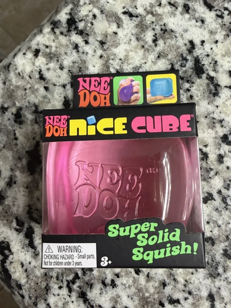 Nee-Doh Nice Cube Super Solid Squish (Pink) — photo 2