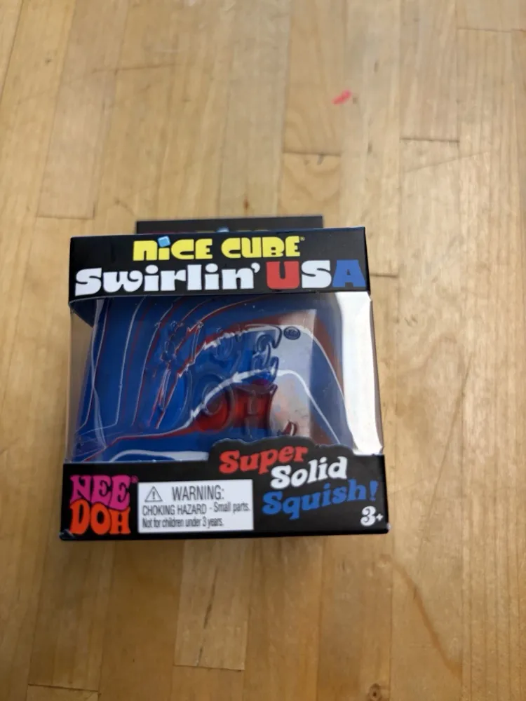 Nee-Doh Nice Cube Swirlin' (Blue/Red/White)