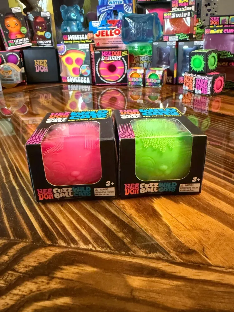 Nee-Doh Wild Cats Fuzz Ball