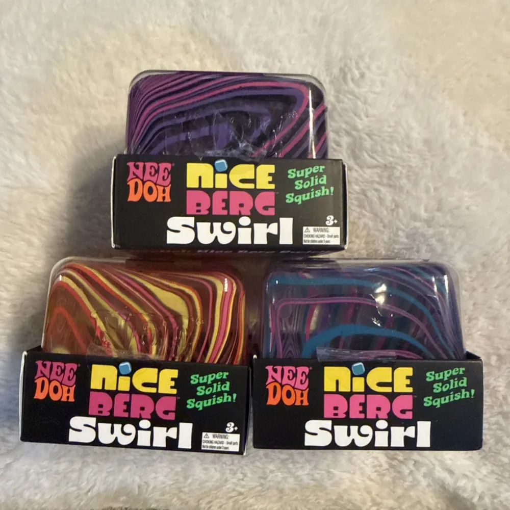 NeeDoh Nice Berg Swirl XL Giant Cube — photo 2