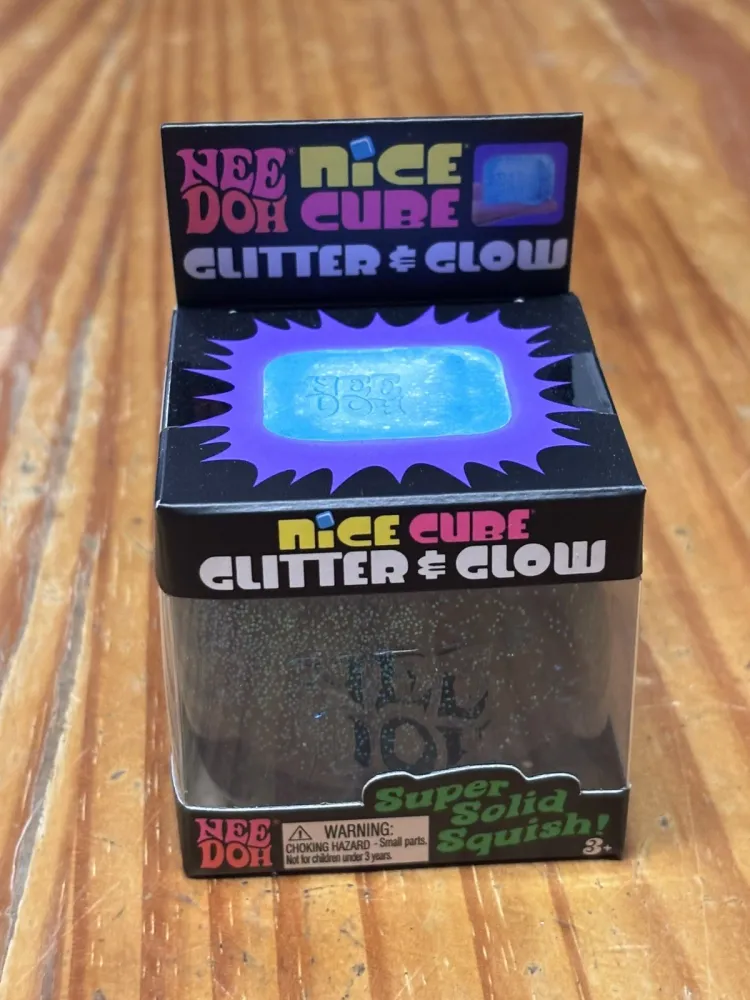 NeeDoh Nice Cube Glitter and Glow Squishy Fidget Toy Blue — photo 6