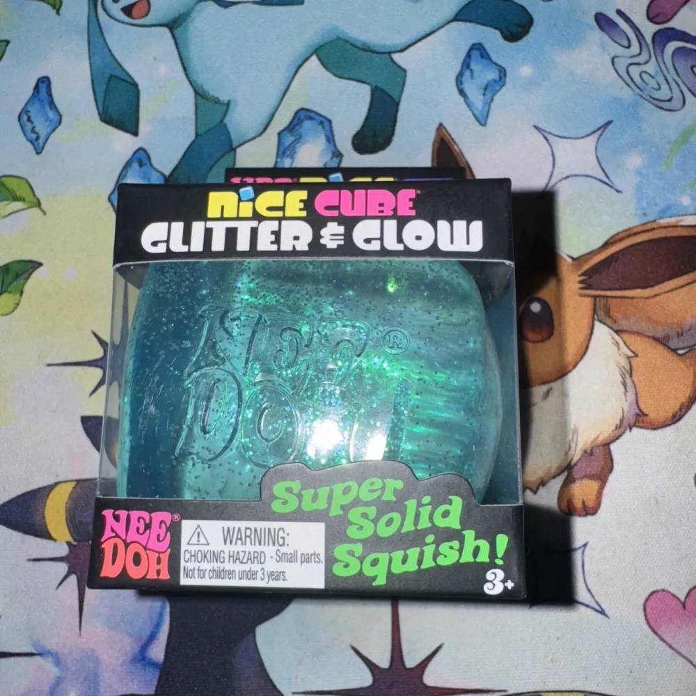 NeeDoh Nice Cube Glow Squishy Fidget Toy Blue — photo 4