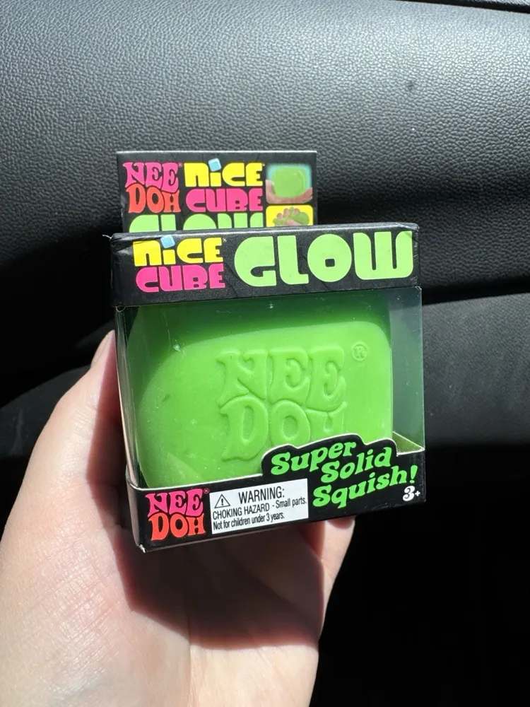 NeeDoh Nice Cube Glow Squishy Fidget Toy Green — photo 6