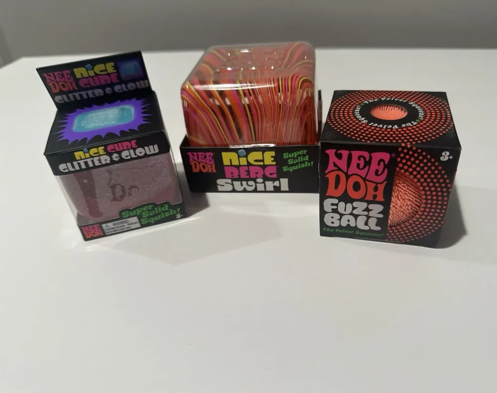 NeeDoh Nice Cube Glow Squishy Fidget Toy Orange — photo 3