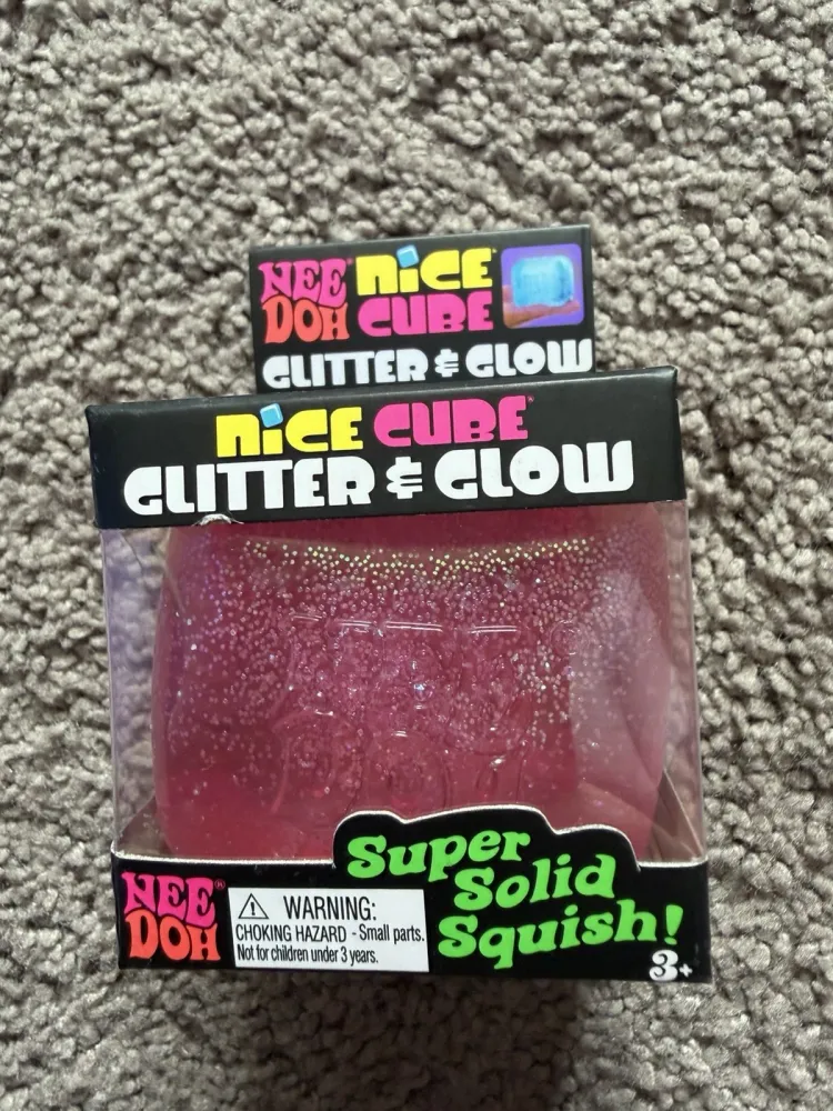 NeeDoh Nice Cube Glow Squishy Fidget Toy Pink — photo 4
