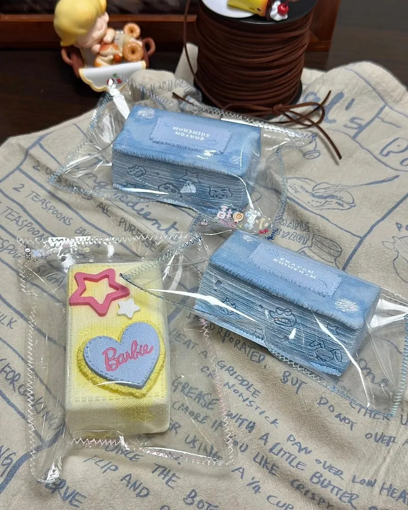 NewJeans Brick Squishy Stress Relief Decompression Toy — photo 5