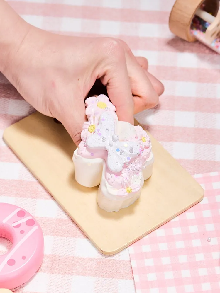 Pink Butterfly Taba Squishy — photo 2