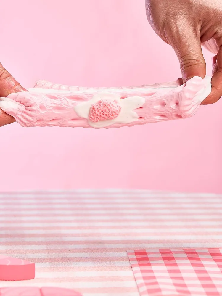 Pink Strawberry Sandwich Cookie Taba Squishy — photo 2