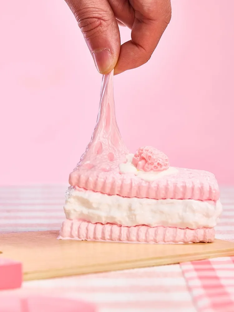 Pink Strawberry Sandwich Cookie Taba Squishy — photo 4