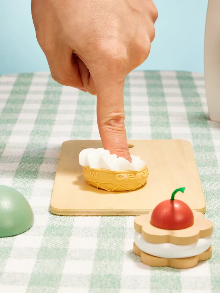 Plain Ice Cream Taba Squishy — photo 4