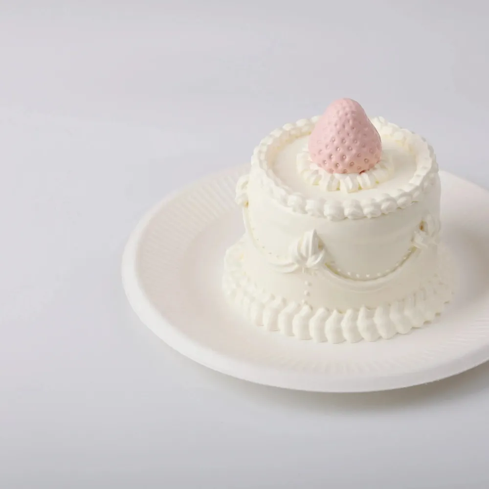 【Premium Handmade】【CT015】Elodie Pink Strawberry Cake Squishy Toy — photo 4