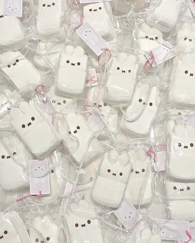 Rabbit Marshmallow Squishy Stress Relief Decompression Toy — photo 3