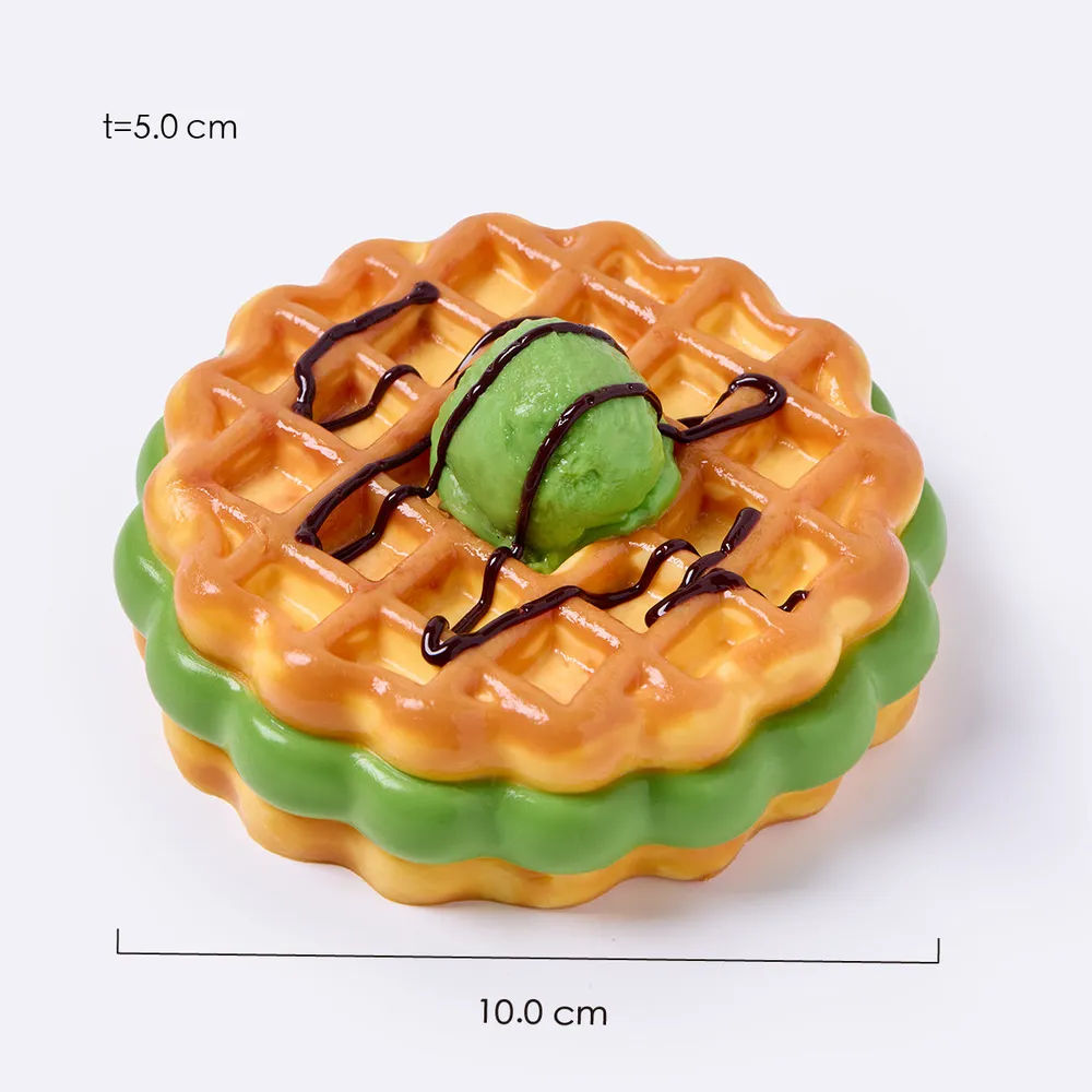 Round Matcha-Filled Waffle Taba Squishy — photo 2