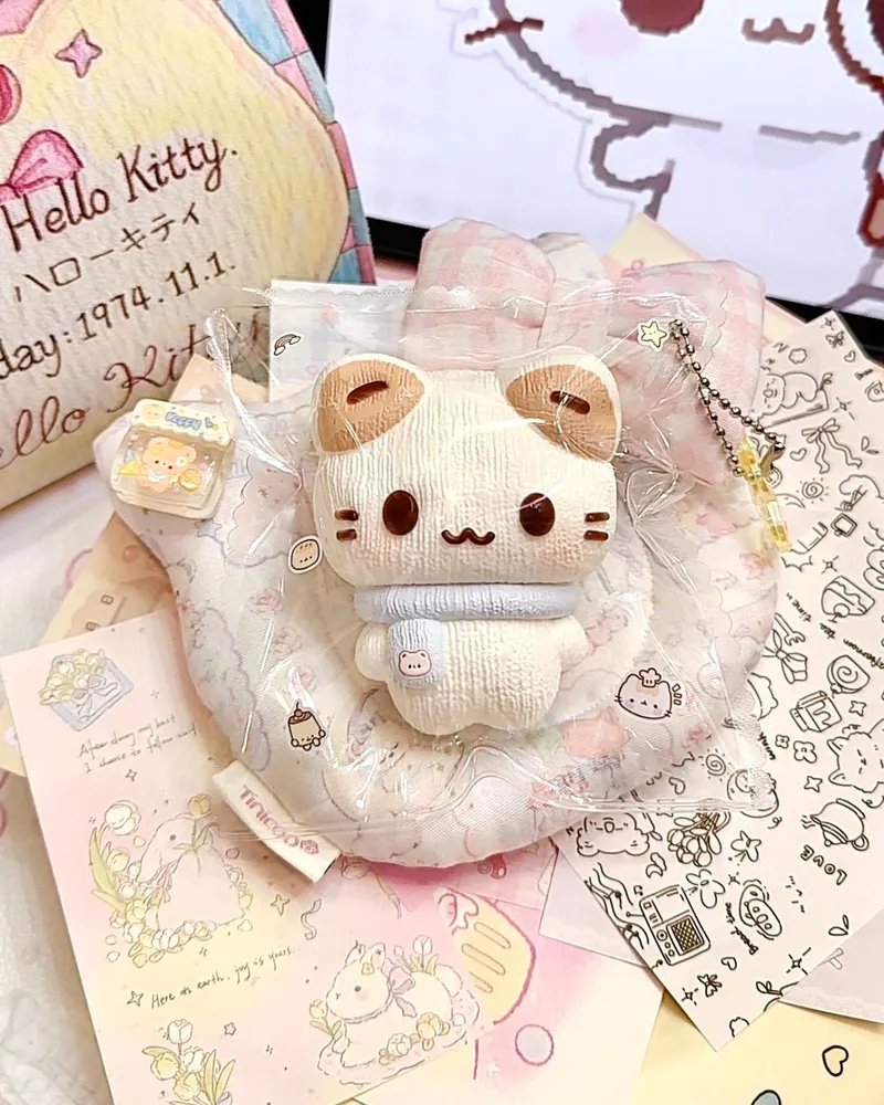 Scarf Kitty Cat Squishy Stress Relief Decompression Toy — photo 2