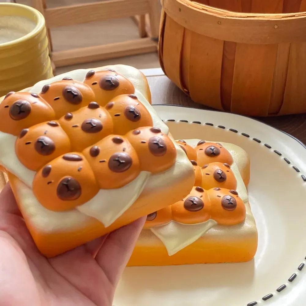 Slow Rising Squishy Capybara Stress Relief Decompression Toy — photo 3
