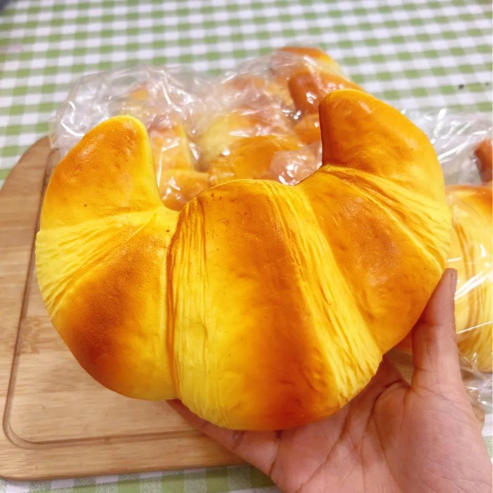 Slow Rising Squishy Croissant Stress Relief Decompression Toy — photo 2
