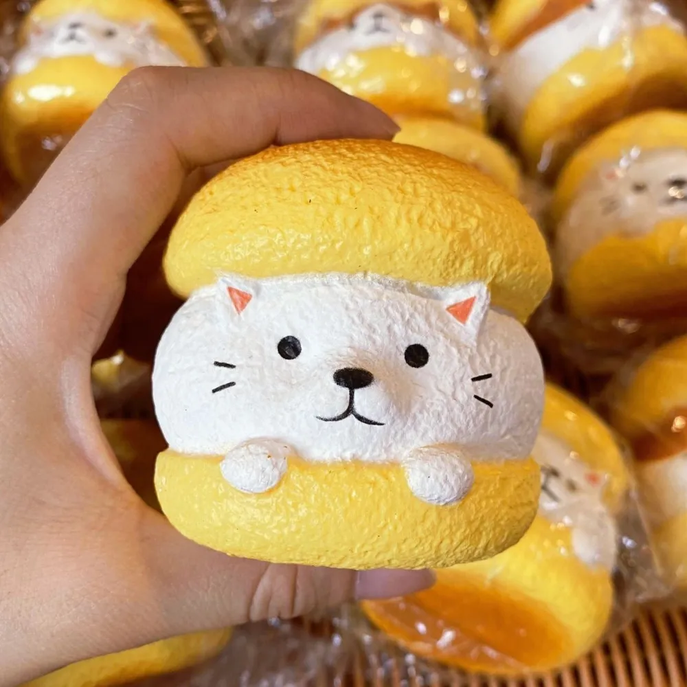 Slow Rising Squishy Kitty Burger Stress Relief Decompression Toy — photo 2