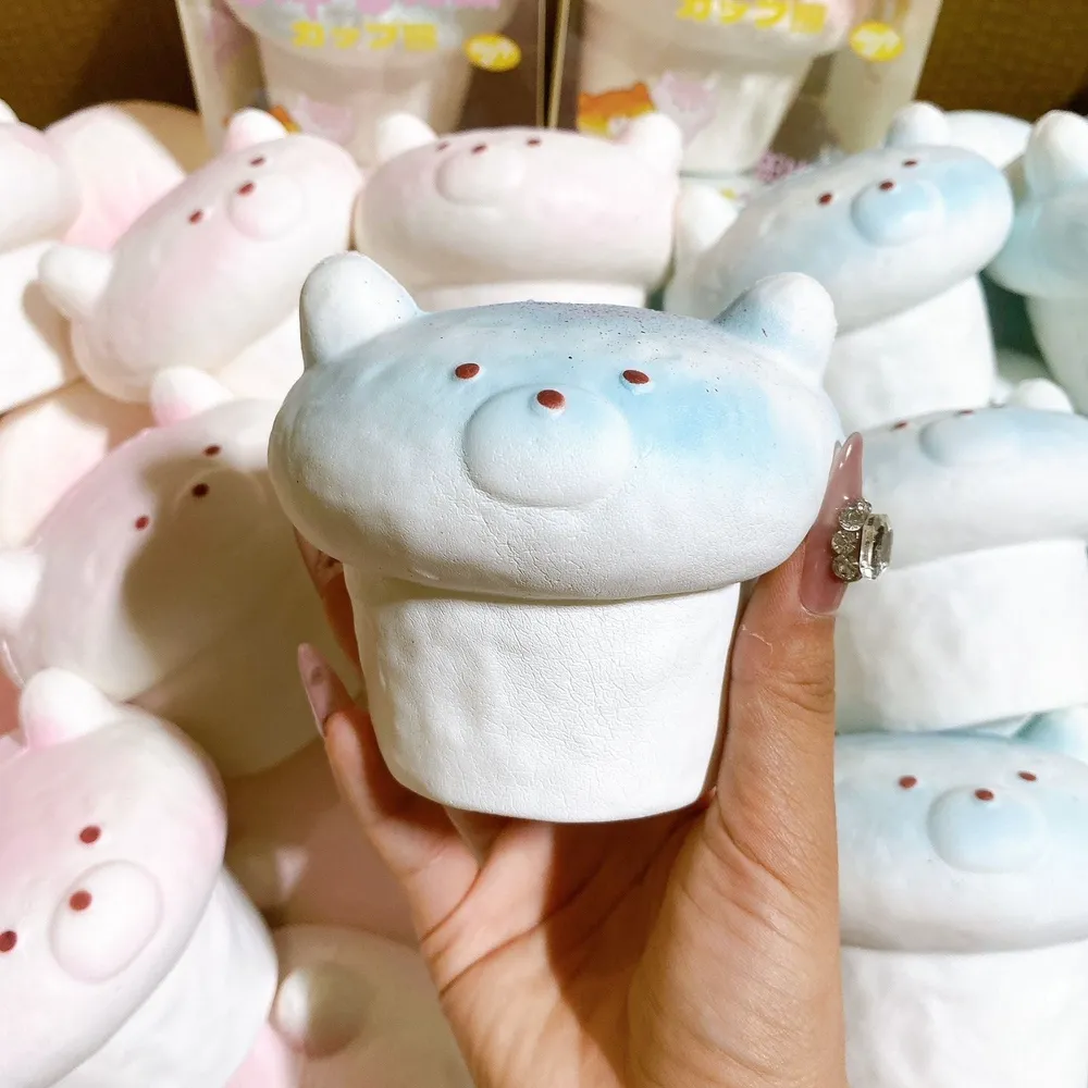 Slow Rising Squishy Mushroom Stress Relief Decompression Toy — photo 2
