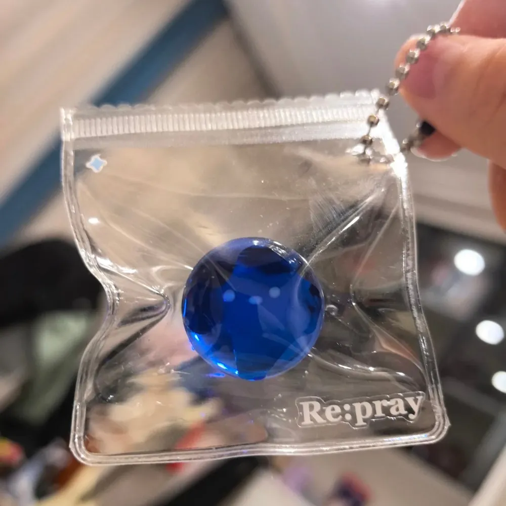 Smiley Ball Keychain Squishy Stress Relief Decompression Toy — photo 2
