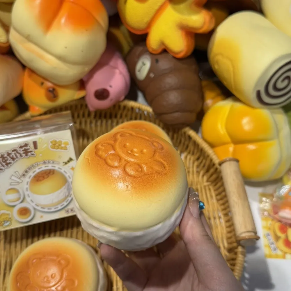 Smiley Bear Slow Rising Squishy Stress Relief Decompression Toy — photo 3