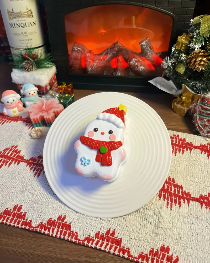 Snow Man Squishy Stress Relief Decompression Toy with Coconut Flakes — photo 3