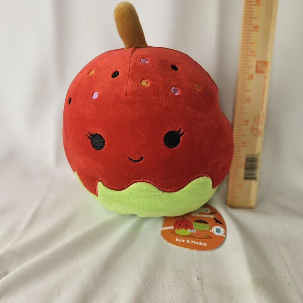 Squishmallows Flip-A-Mallows Keir and Carah