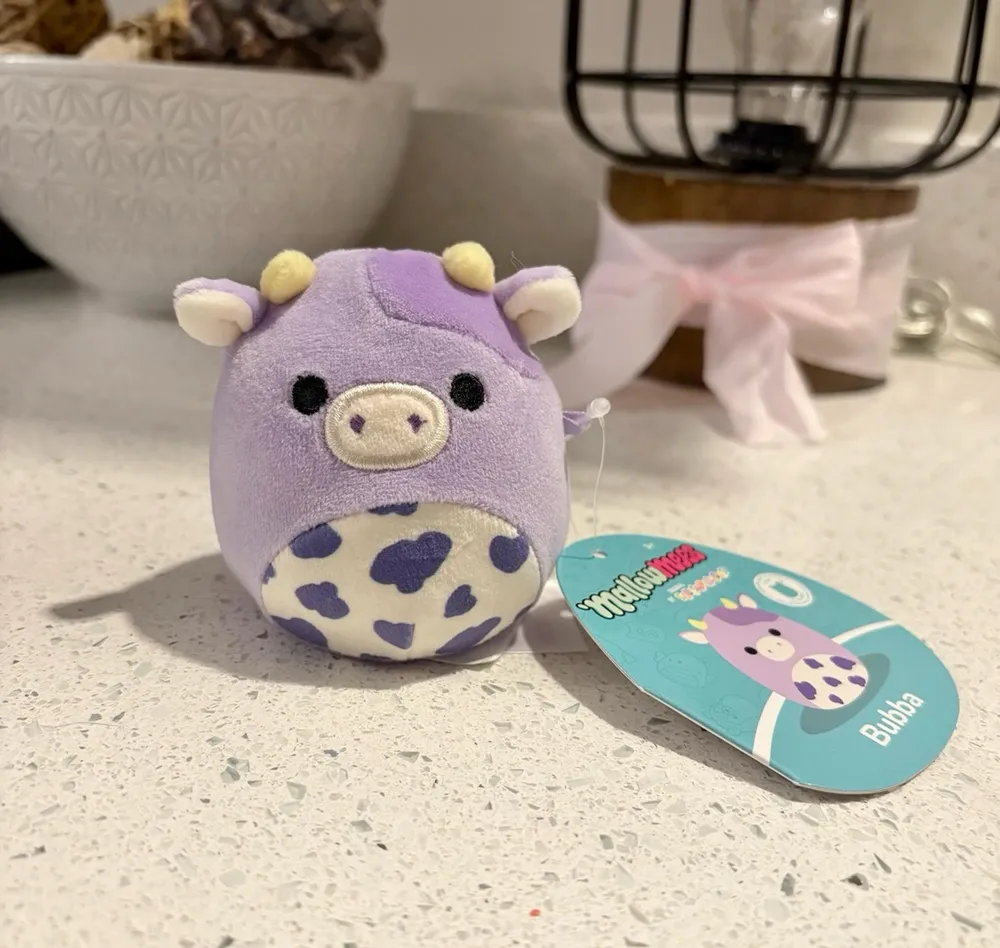 Squishmallows Mallowmees Cow Bubba